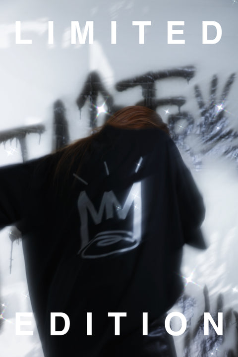 [Limited Edition] MINDFREAKXX 1st ANNIVERSARY CROWN REFLECTIVE OVERSIZED TEE