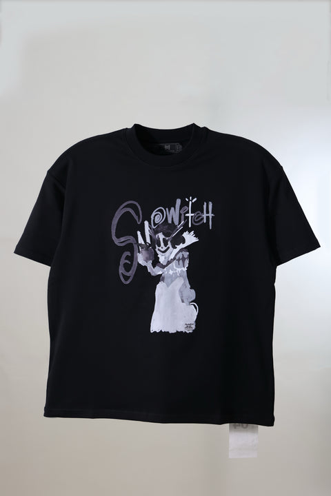 SNOWITCH OVERSIZED TEE (BLACK)